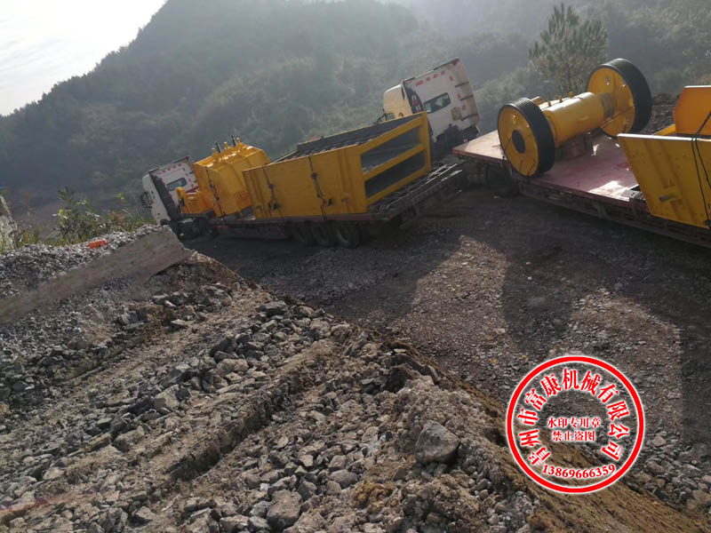 移動石頭破碎機 移動石頭破碎機